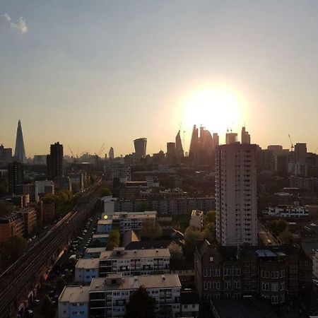 Modern 1 Bedroom Apartment In E1 With Great Views London Exterior photo